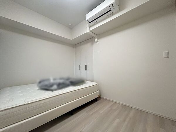 洋室を拡大表示