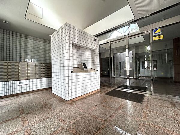 エントランスを拡大表示