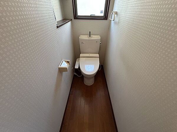 トイレを拡大表示