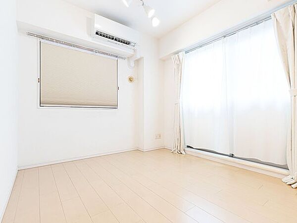 洋室を拡大表示