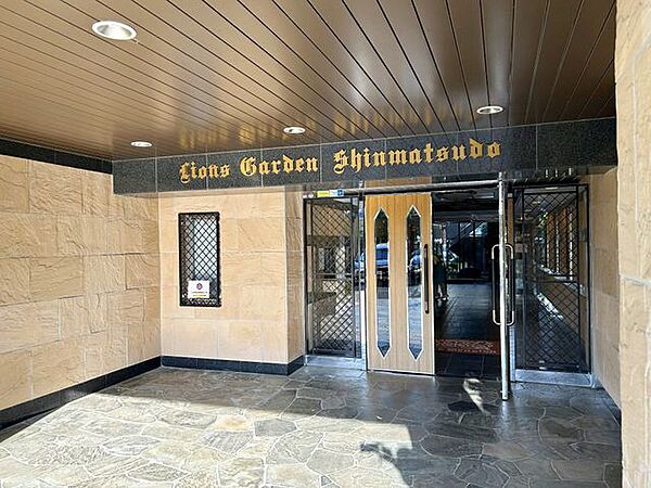エントランスを拡大表示