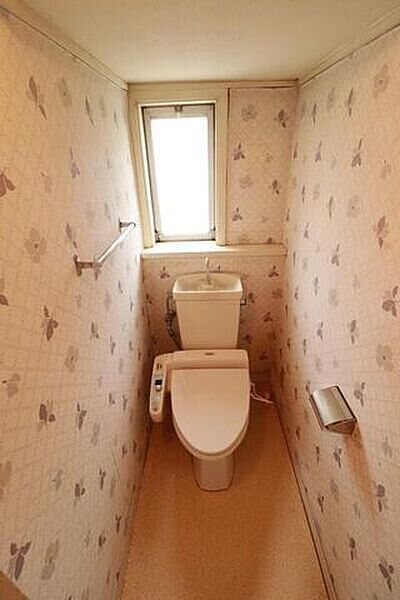トイレを拡大表示