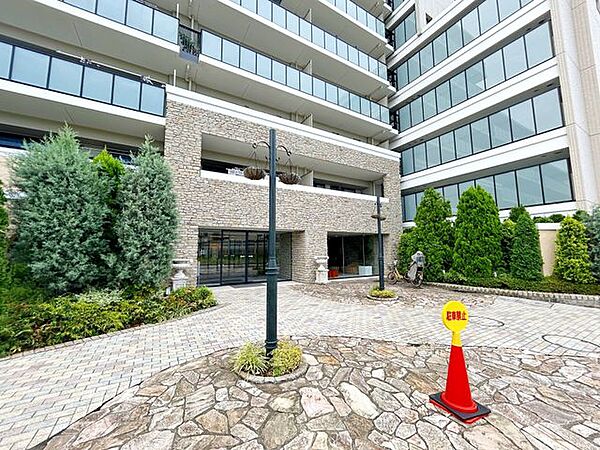 エントランスを拡大表示