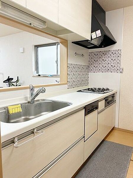 キッチンを拡大表示