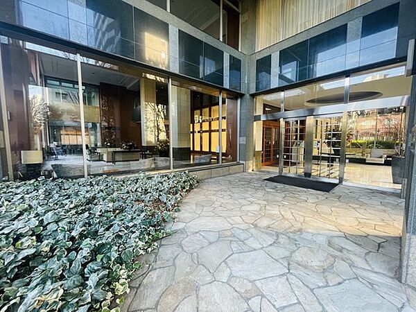 エントランスを拡大表示