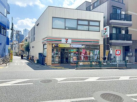 セブンイレブン...