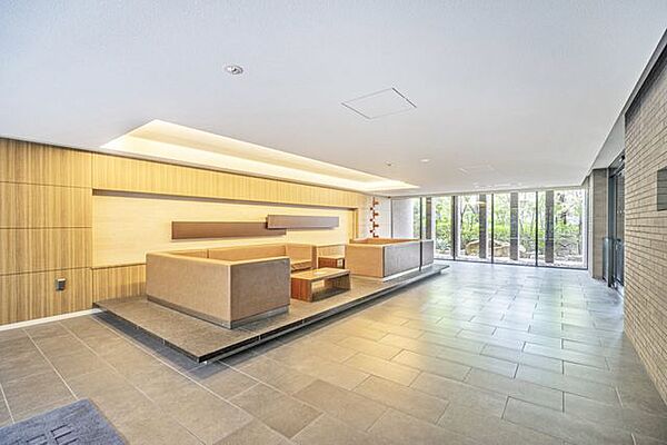 エントランスを拡大表示