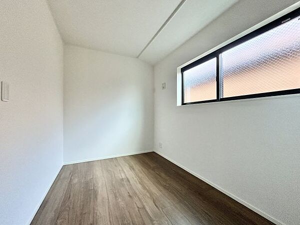洋室を拡大表示