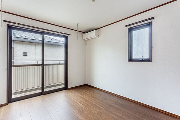 洋室を拡大表示