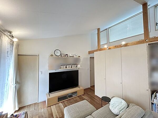 リビング/ダイニングを拡大表示