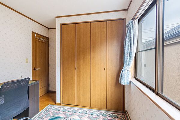 洋室を拡大表示