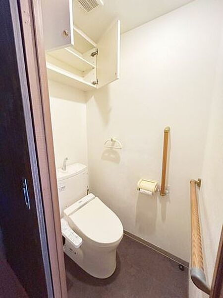 トイレを拡大表示