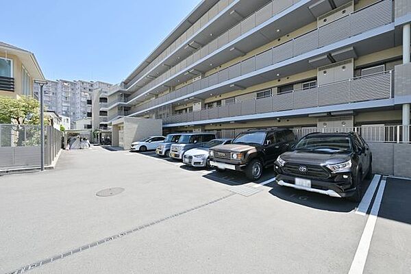 駐車場を拡大表示