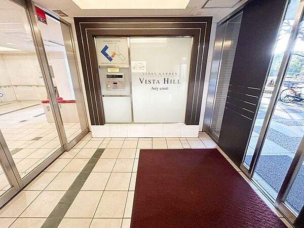 エントランスを拡大表示