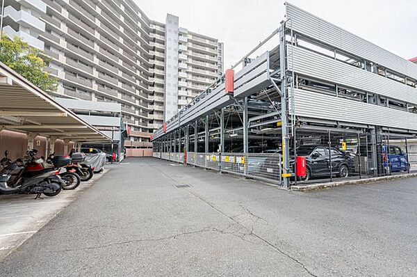 駐車場を拡大表示