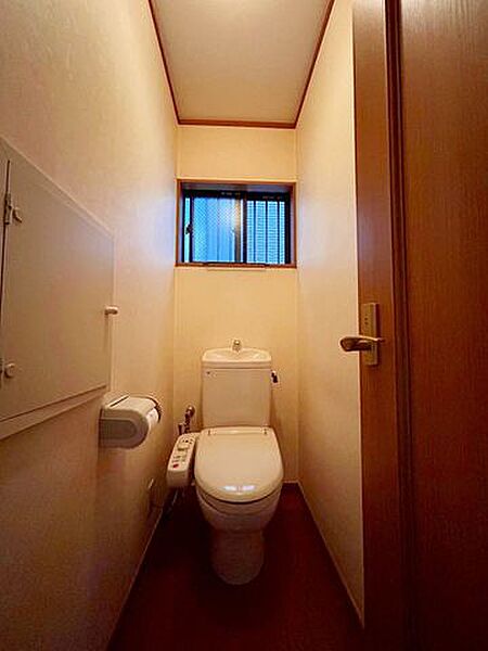 トイレを拡大表示