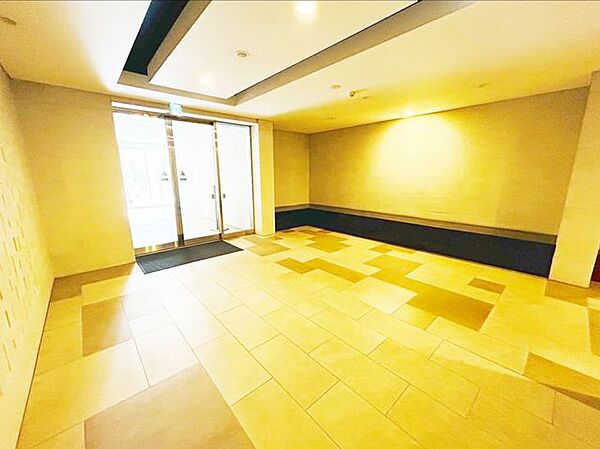 エントランスを拡大表示
