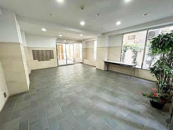 エントランスを拡大表示