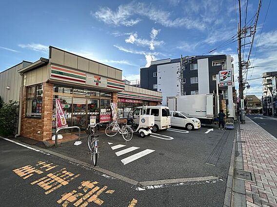 セブンイレブン...