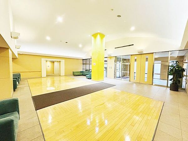 エントランスを拡大表示