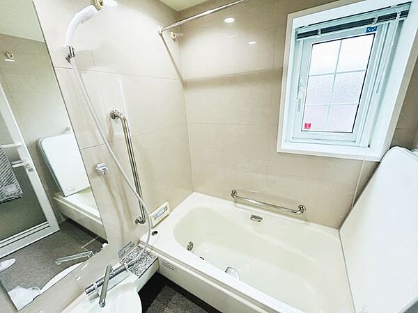 浴室を拡大表示