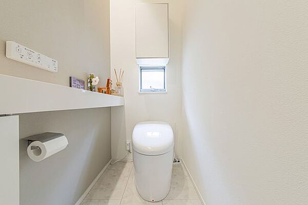 トイレを拡大表示