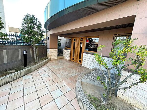 エントランスを拡大表示
