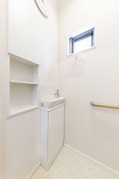 トイレを拡大表示