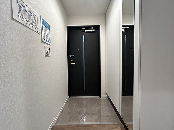 玄関を拡大表示