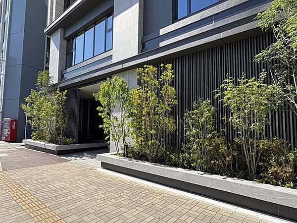 エントランスを拡大表示