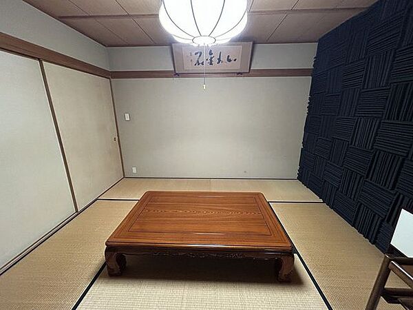 室内