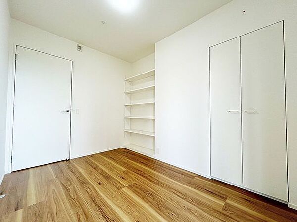 洋室を拡大表示
