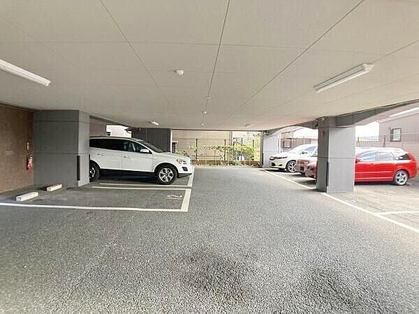 駐車場を拡大表示