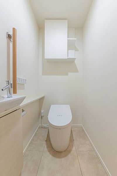 トイレを拡大表示