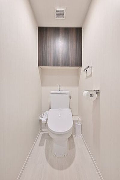 トイレを拡大表示