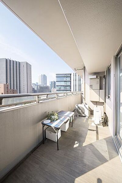 バルコニーを拡大表示