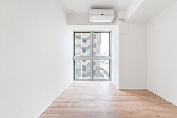 洋室を拡大表示