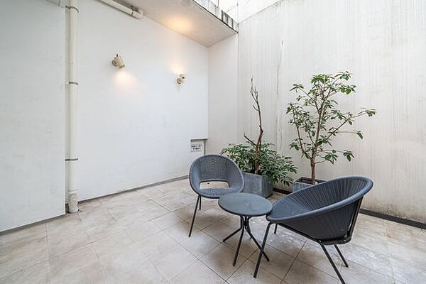 バルコニーを拡大表示