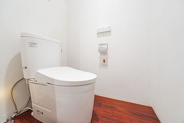 トイレを拡大表示