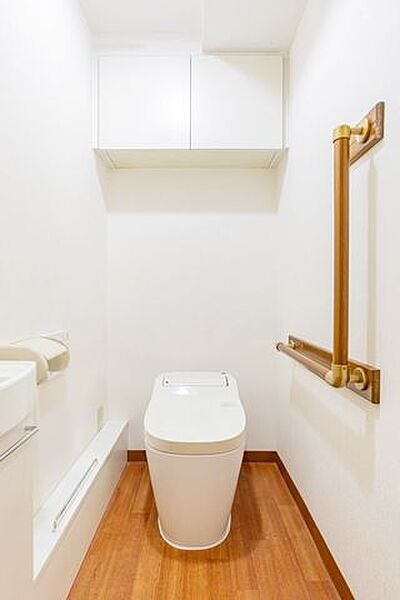 トイレを拡大表示