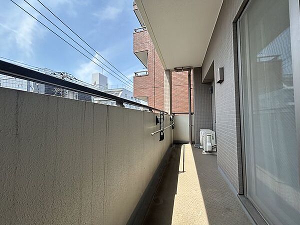 バルコニーを拡大表示
