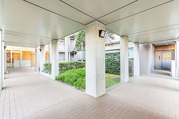 エントランスを拡大表示
