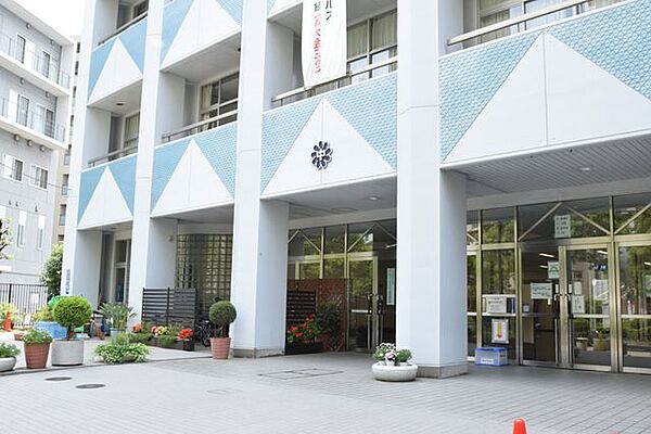 周辺を拡大表示