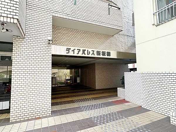 エントランスを拡大表示