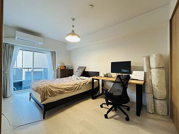洋室を拡大表示
