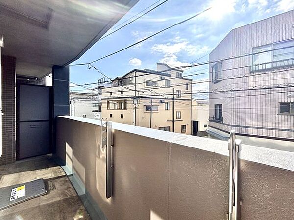 バルコニーを拡大表示