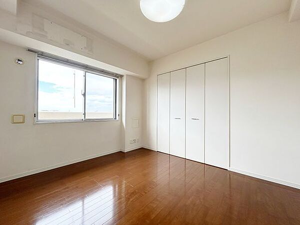 洋室を拡大表示