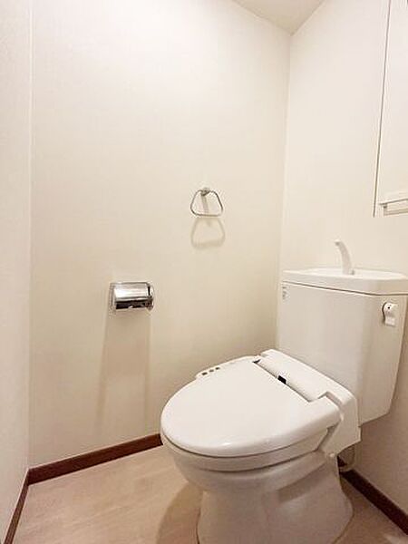 トイレを拡大表示
