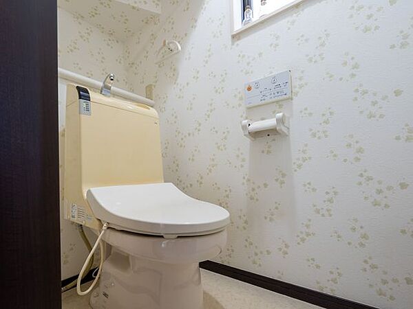 トイレを拡大表示