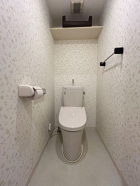 トイレを拡大表示